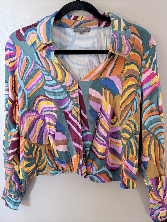 Haute Hippie Tops - Haute Hippie Style Tropical Leaf Crop Top Blouse Medium